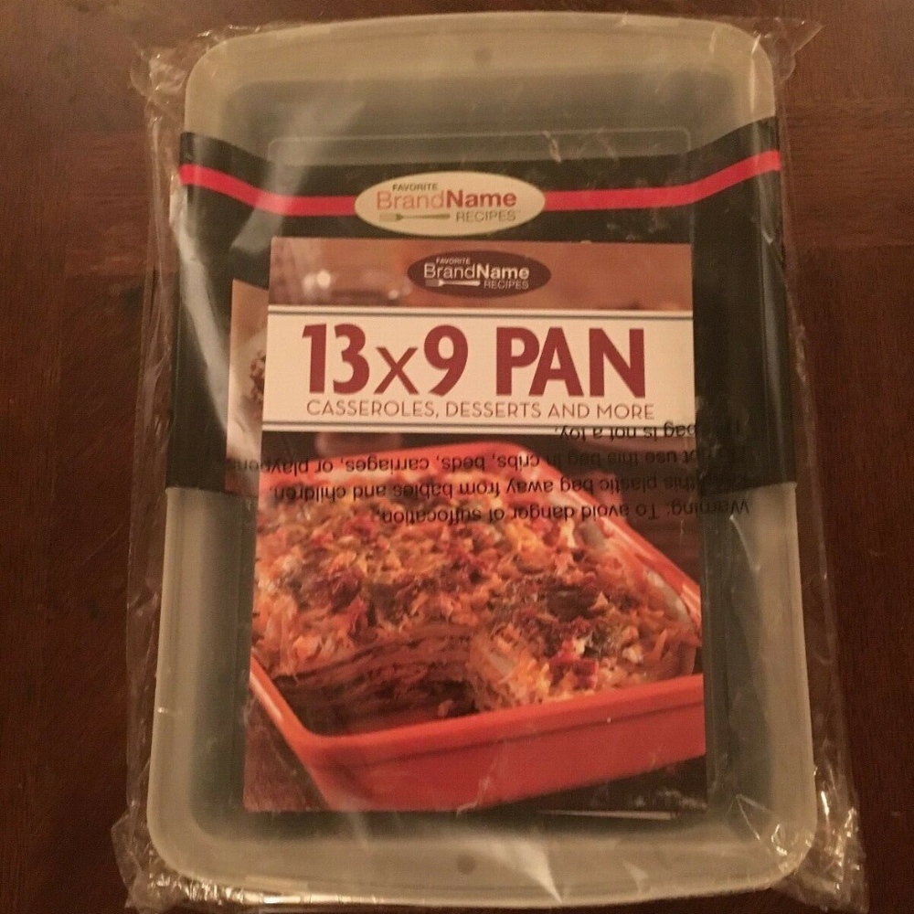 13x9 Casseroles, Desserts & More Cookbook & Pan